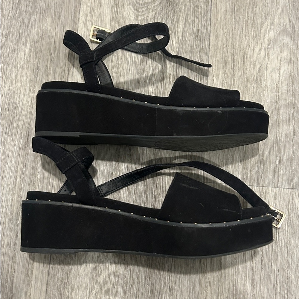 Gianni Bini Black platform sandals - Picture 4 of 6